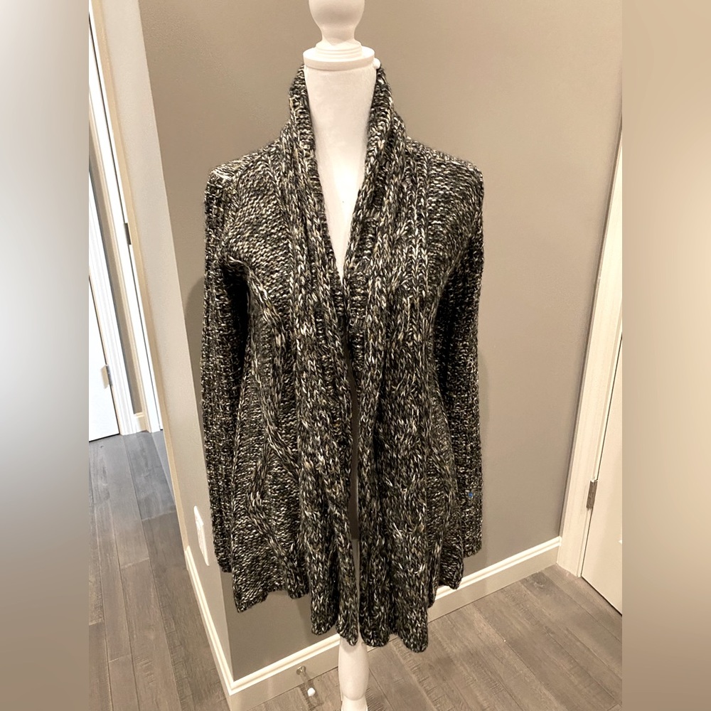 Women’s Open Front La Mode Sweater - image 1